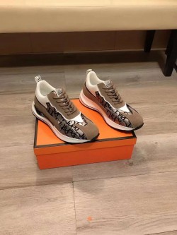 Chaussure [Dior]