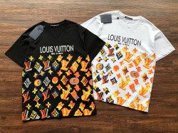 L⭐V  T-SHIRT