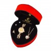 Cadeau de quatre pieces