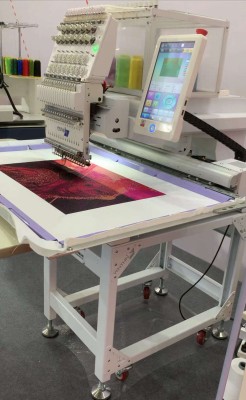 Machine à broder plat t-shirt